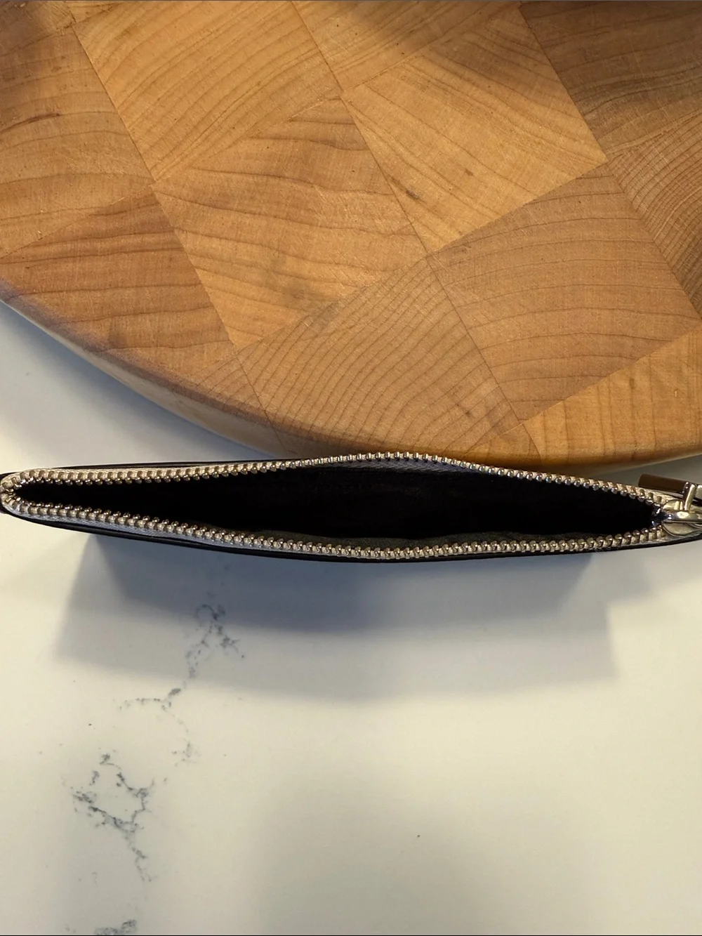 kate spade slim zip card pouch in taupe blush